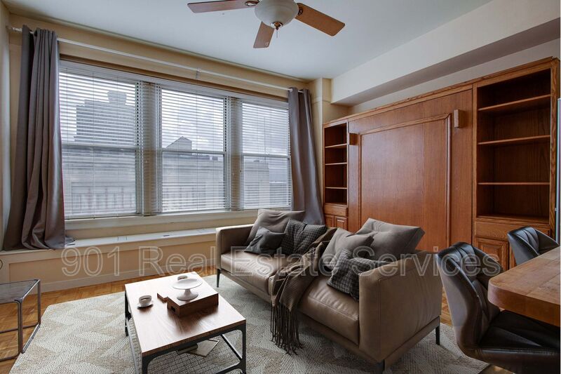 Memphis Condo: 66 Monroe Avenue