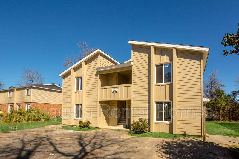 Augusta Condo: 4020-C Wheeler Woods Road