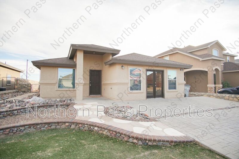 El Paso House: 14308 Arabian Point
