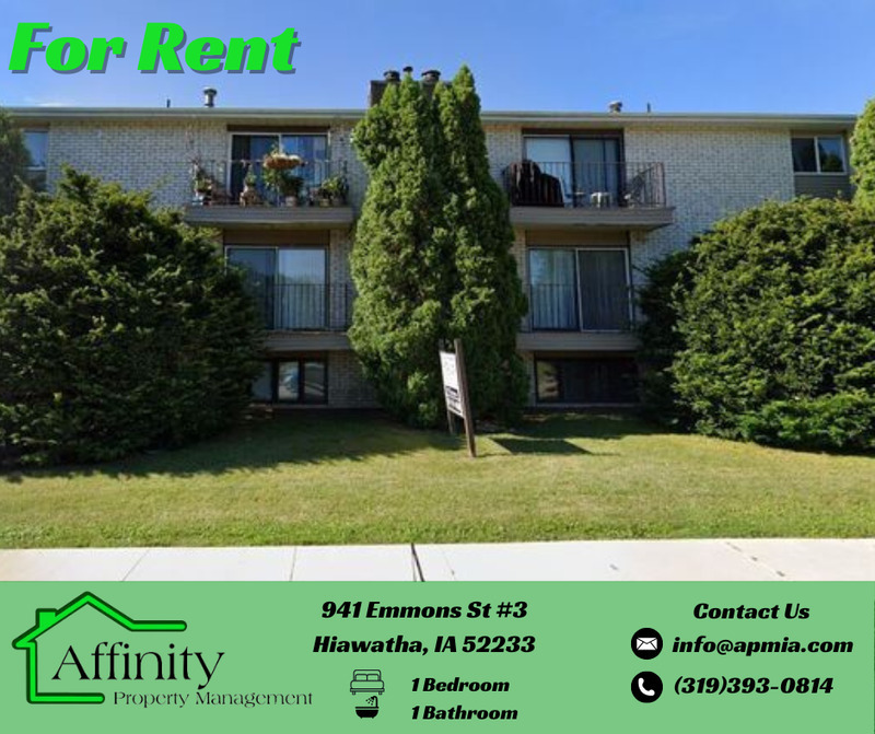 Hiawatha Condo: 941 Emmons St