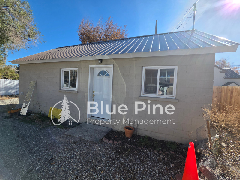 Arco House: 340 North Water Street