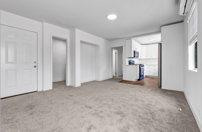 Los Angeles Condo: 2627 San Marino Street