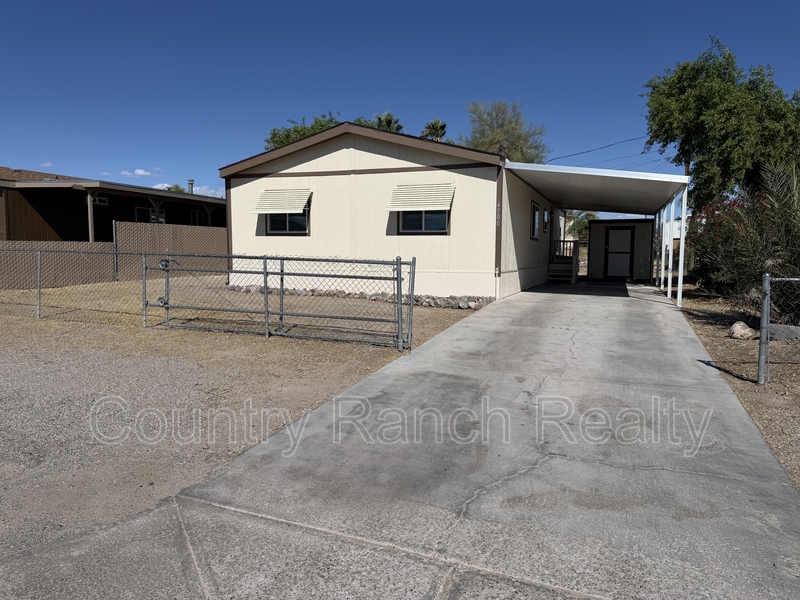 Fort Mohave House: 4506 Puerte Verde Drive