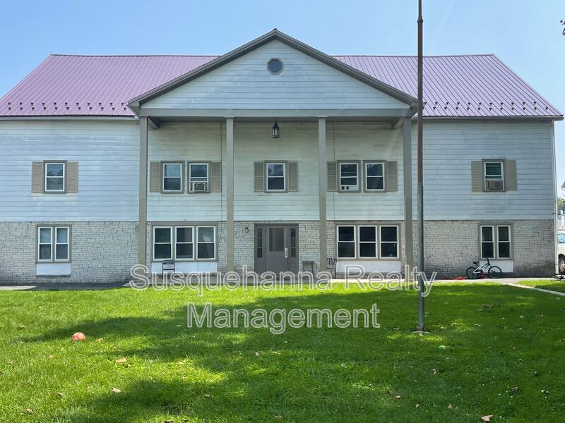 Ephrata Condo: 1051 Henn Avenue