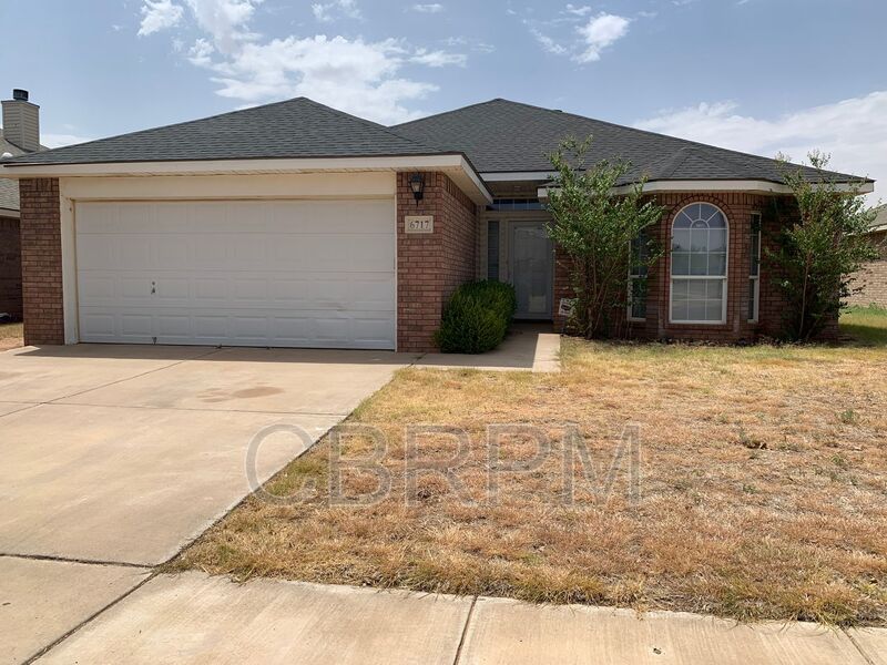 Lubbock House: 6717 89th Street