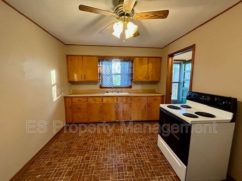 Beautiful 2 bedroom 1/2 duplex in Avon, IN! - Photo 6