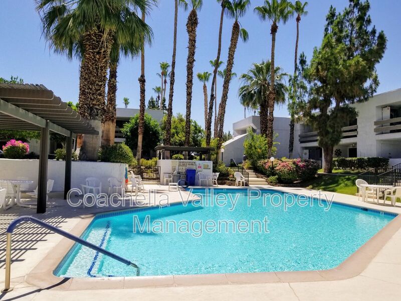 Palm Springs Condo: 5285 E. Waverly Drive