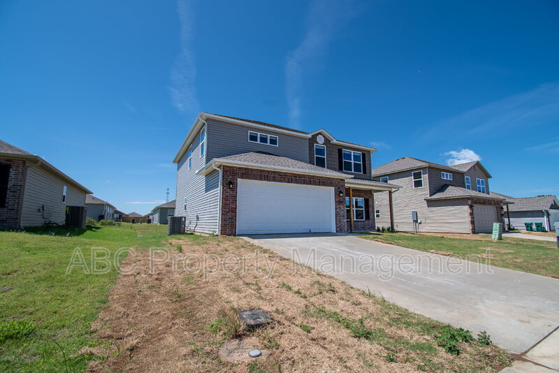 Centerton House: 1751 Eveningshade Lane