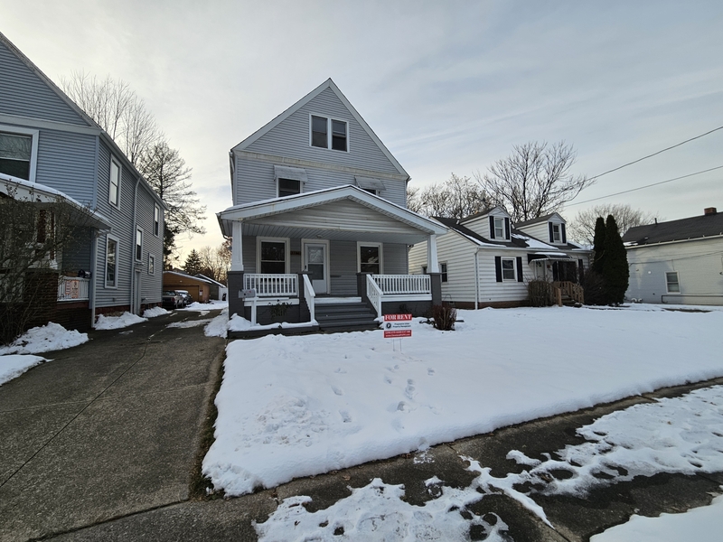 Cleveland House: 3788 West 34th Street