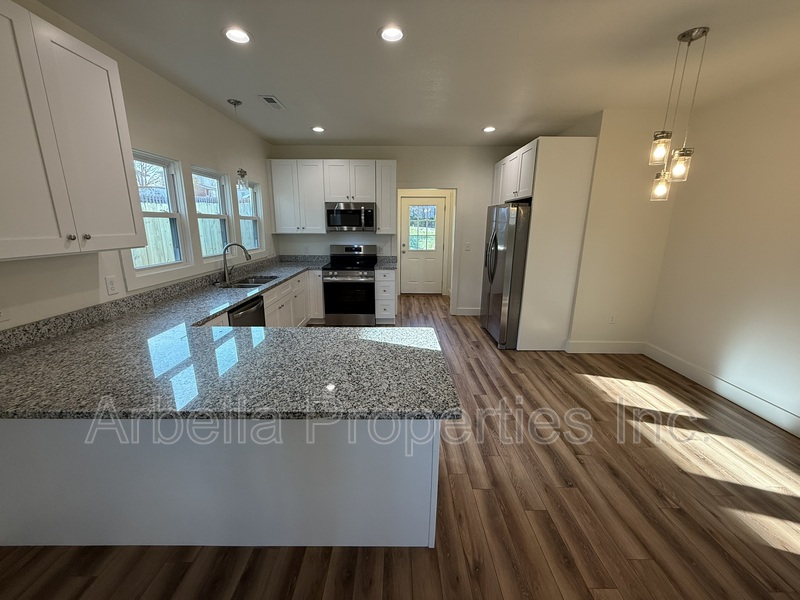 Johnson City Condo: 829 Hamilton St