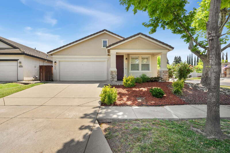 West Sacramento House: 3495 China Hat Island Road