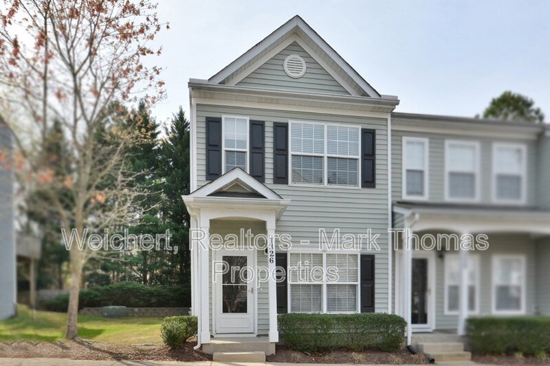 Durham Townhome: 1326 Holly Grove Way