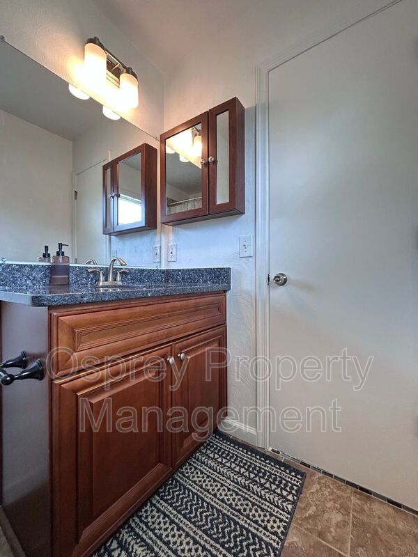 3-bedroom Gem in the heart of Virginia Beach! "ASK ABOUT OUR ZERO DEPOSIT" - Photo 9