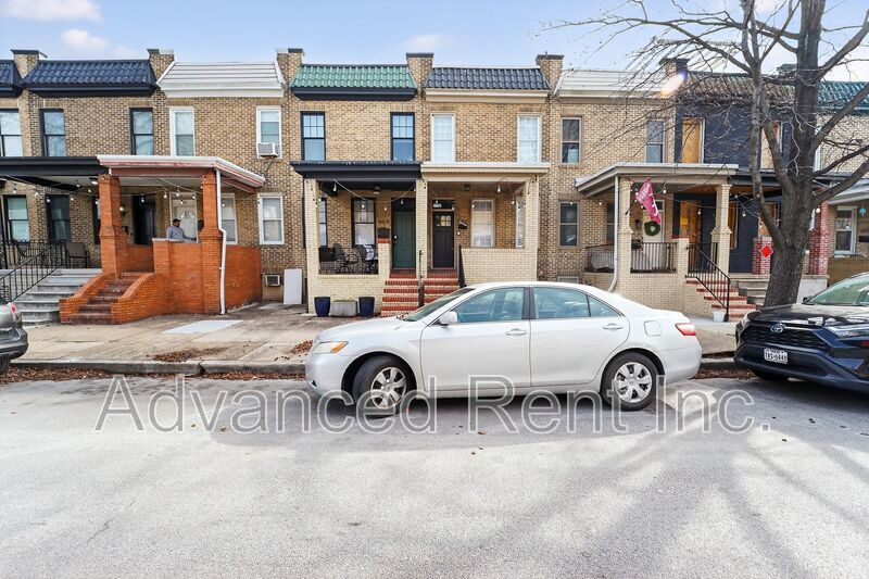 Baltimore Townhome: 611 Grundy Street