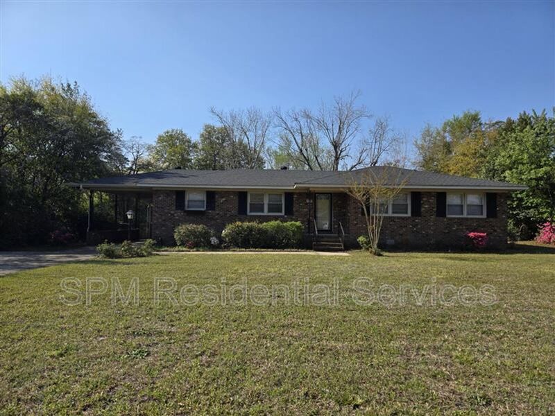 Wilmington House: 4634 Spring View Dr