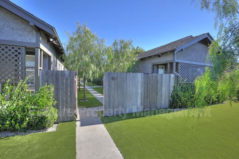 SANTA PAULA Condo: 407 OJAI RD