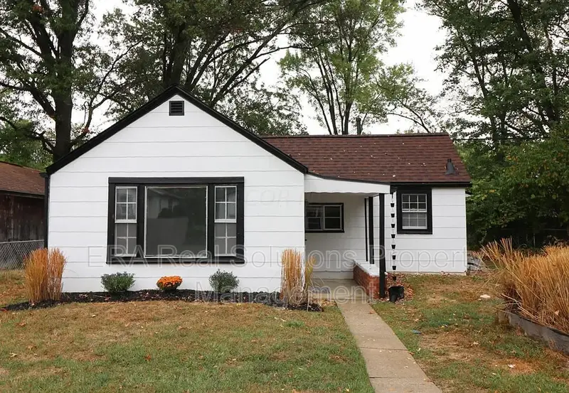 Columbus Condo: 2704 Kilbourne Ave