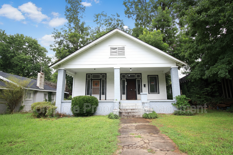 Bessemer House: 1822 Exeter Avenue