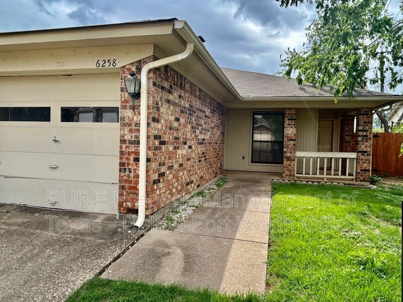 Fort Worth Condo: 6258 Canyon Circle