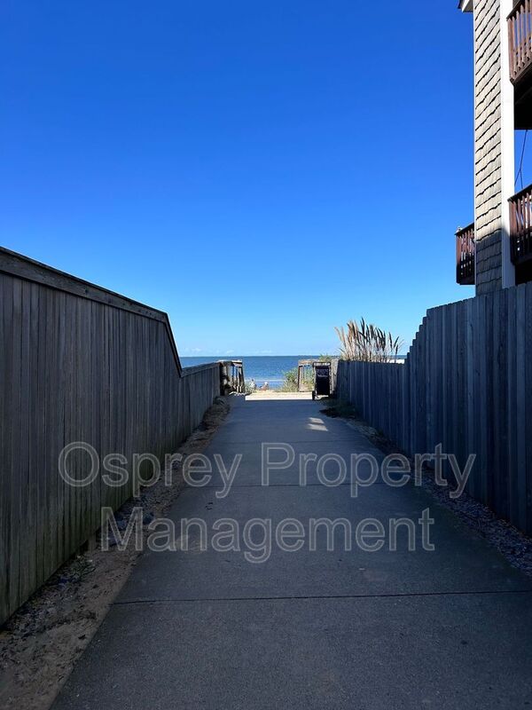 Gated community on the bay side of Shore Dr! "ASK ABOUT OUR ZERO DEPOSIT" - Photo 22
