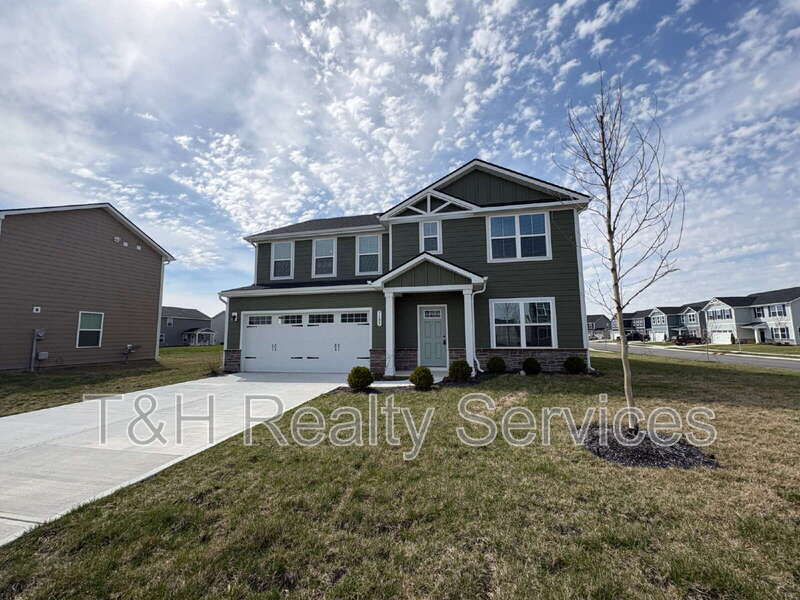 Whitestown House: 7183 Finley Creek Drive