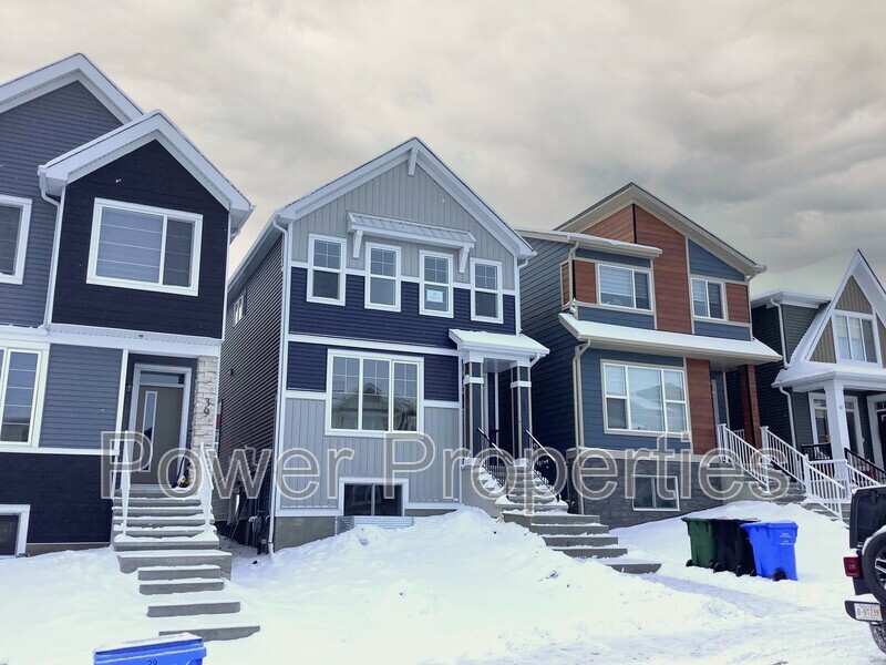 Calgary House: Upper - 43 Marmot Way Northwest