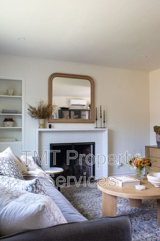 Sacramento Condo: 2344-2346 Park Estates Dr.