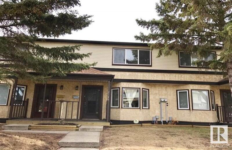 Edmonton Townhome: 2145 141 Ave NW