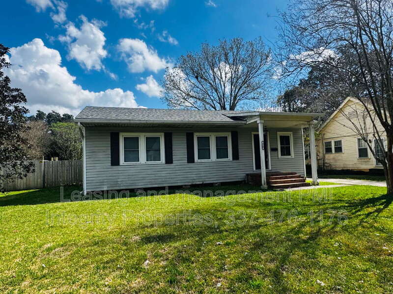 Baton Rouge House: 418 Delgado Drive
