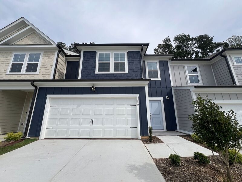 Wendell Townhome: 812 Mckenzie Park Terrace