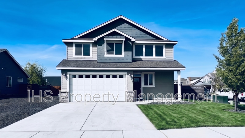 Pasco House: 9801 Silverbright Dr.