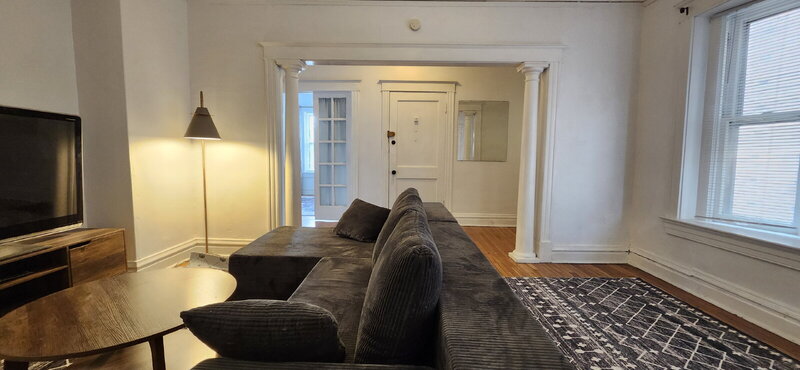 Saint Louis Condo: 6009 Kingsbury Ave