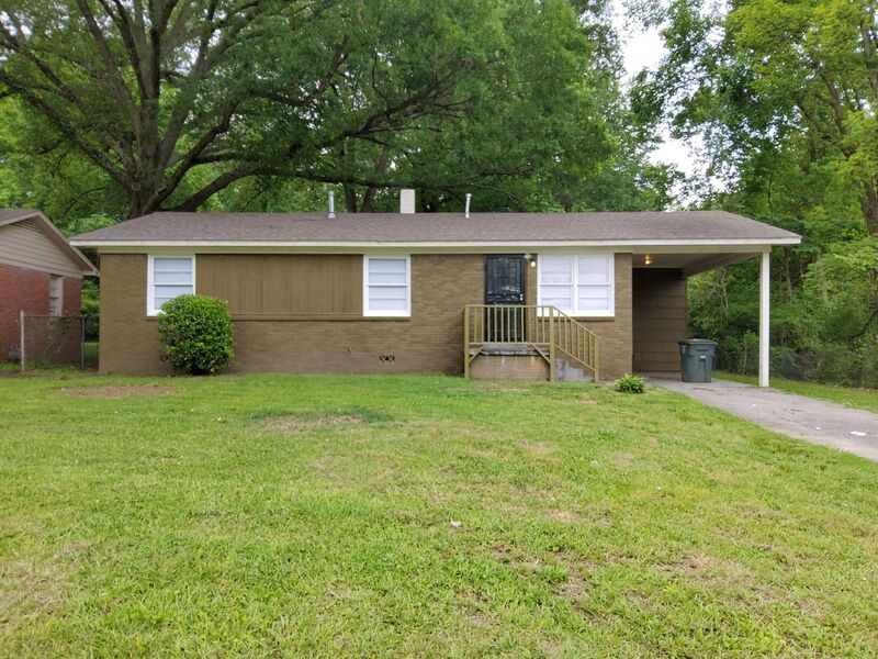 Memphis House: 3830 Denver St