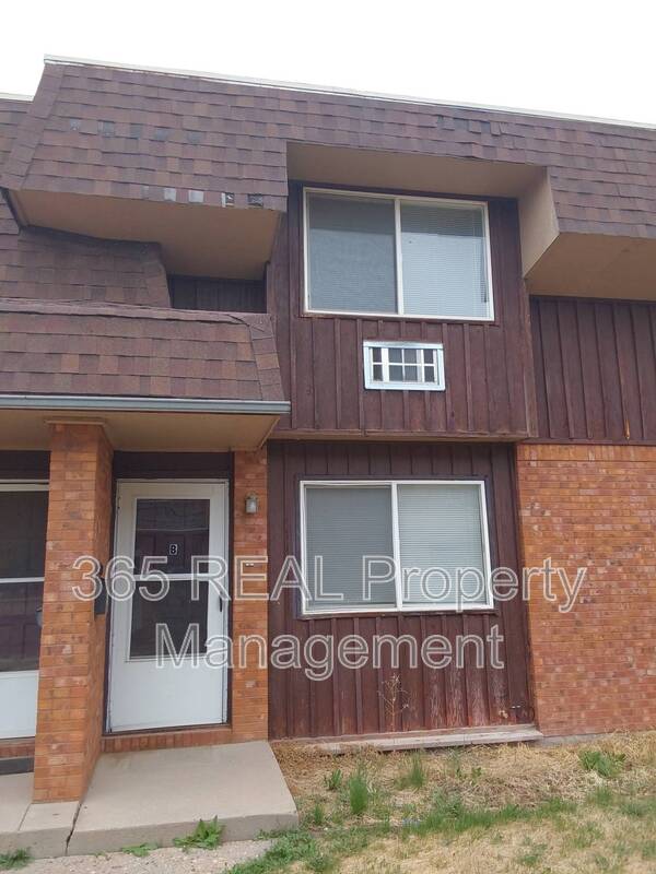 Greeley Condo: 1206 26th Avenue, Unit B