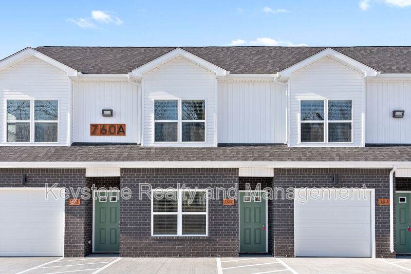 Clarksville Townhome: 760 A-102 Tracy Lane