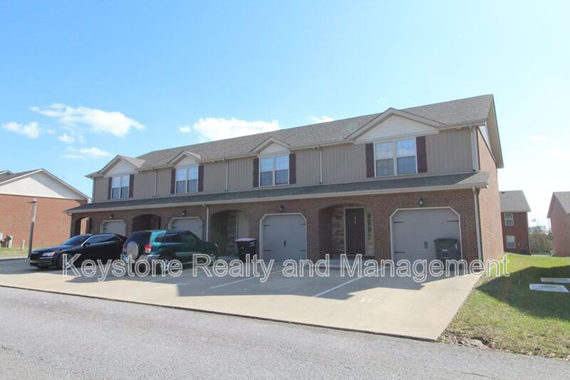 Unit 17
Clarksville Townhome: 770 Needmore Road