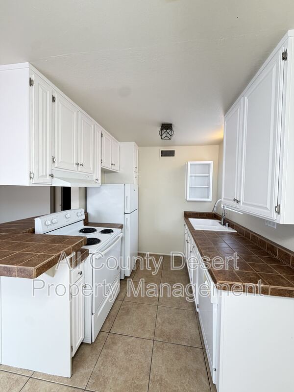 Main Rental Photo 2