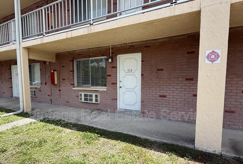 St. Petersburg Apartment: 3301 58th Ave S