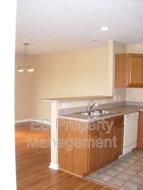 Great 2 Bedroom 2 Bathroom condo on the east side of Indy! - Photo 7