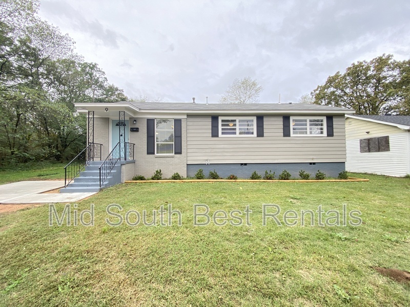 Little Rock House: 9 Younger Pl