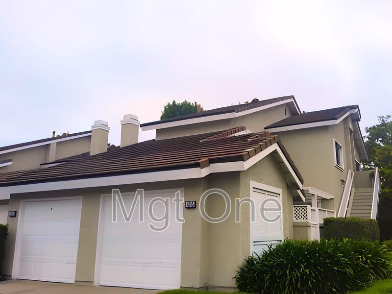 Irvine House: 124 Greenmoor