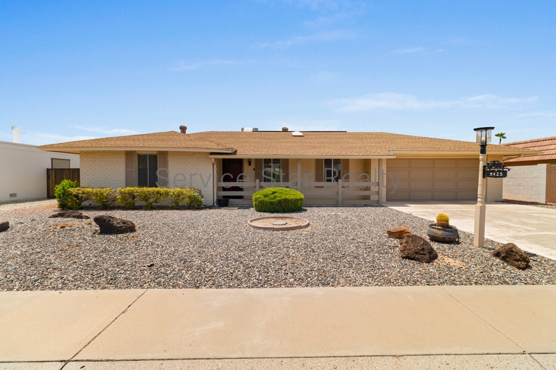 Sun City House: 9425 W Rolling Hills Dr