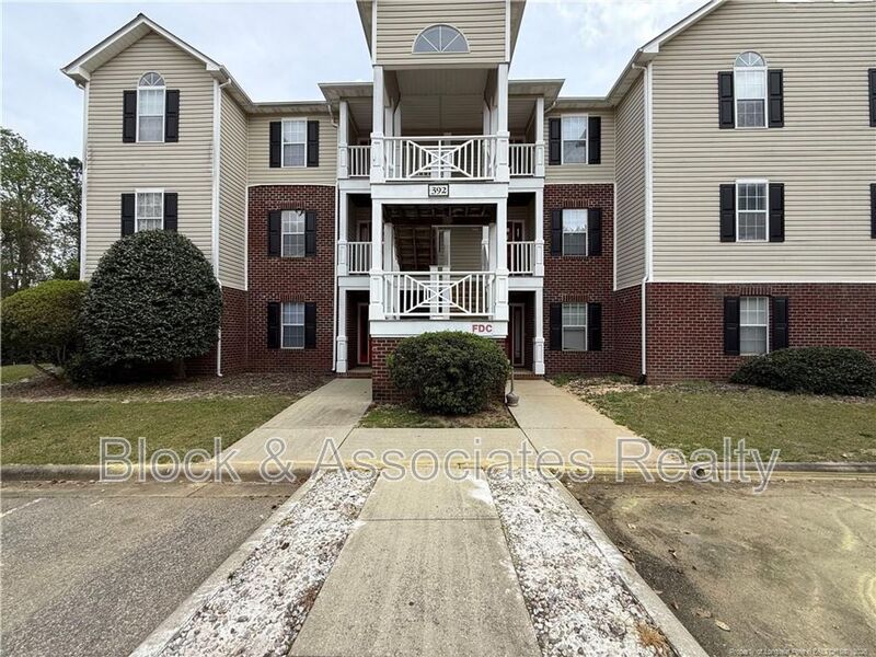Fayetteville Condo: 392 Bubble Creek Ct