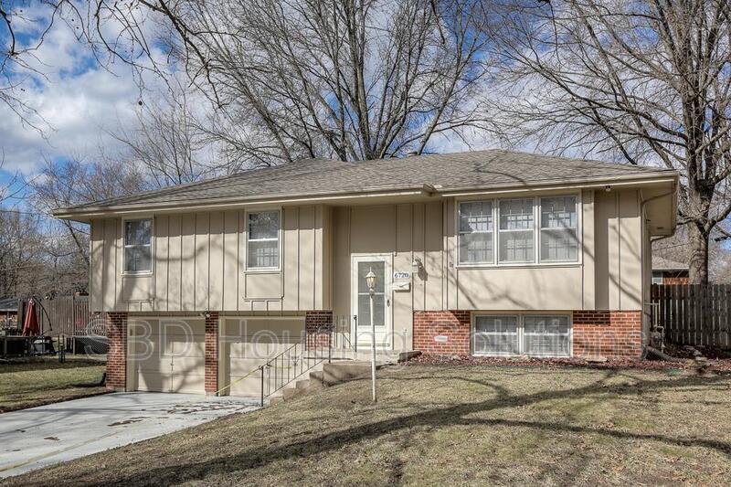 Grandview House: 6720 E. 134th Street