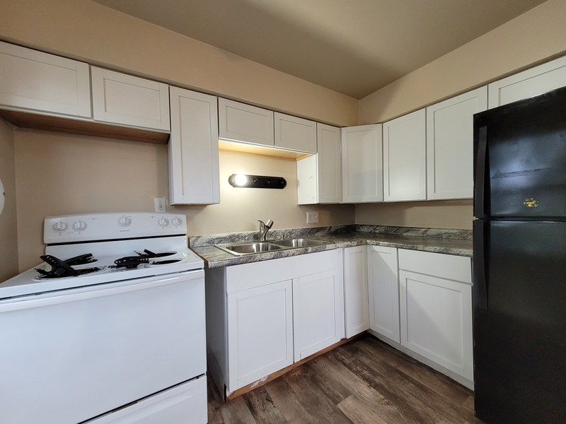 Neenah Condo: 112 Andrew Avenue - 4