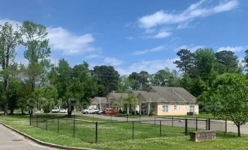 Wilmington House: 2615 Broadbill Ln