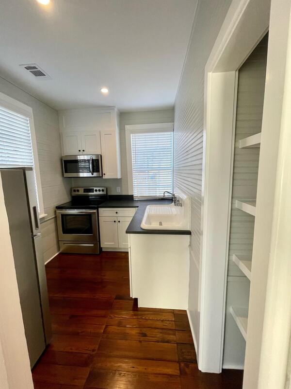 Savannah Condo: 114 West Anderson Street - C