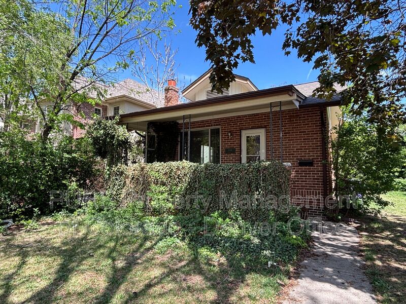 Denver House: 1144 N Monroe St