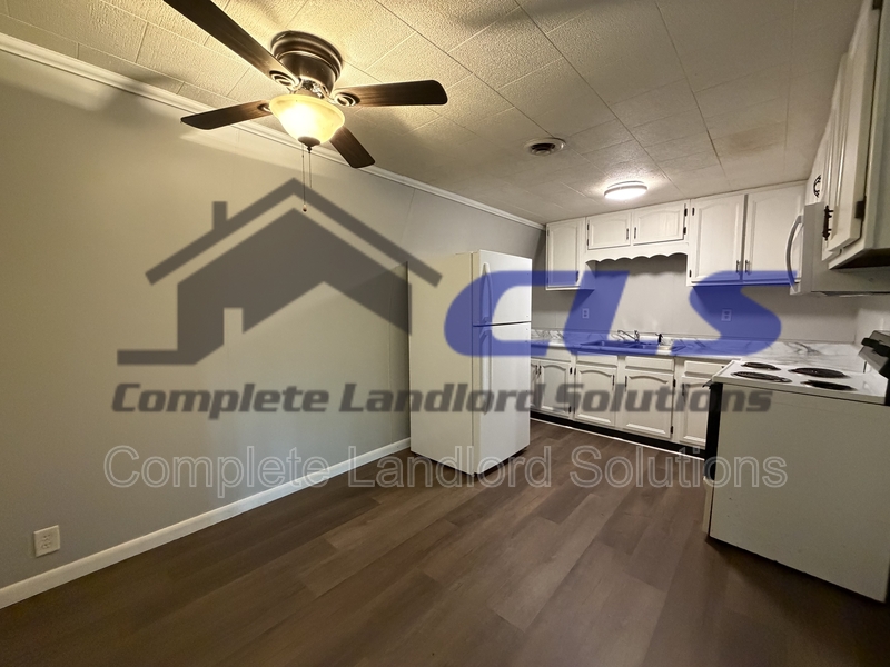 Terre Haute Condo: 626 East Curry Drive - H