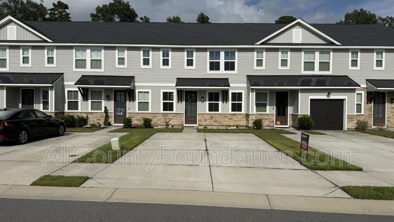 Main image for 5112 PARK CREEK AVE